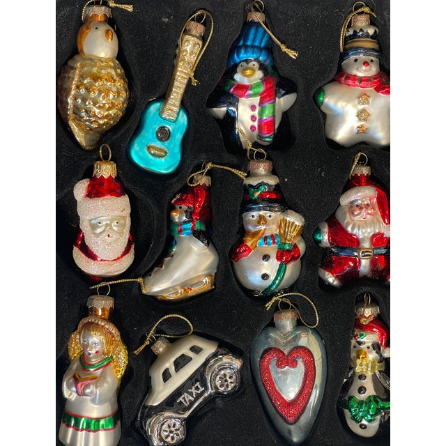 2000 - 2009 32 Vintage Museum Thomas Pacconi Christmas Ornaments in Wood Box 3 Layers For Sale - Image 5 of 12