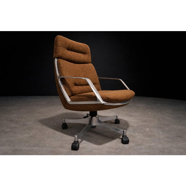 Brown Jorge Zalszupin “Tall Commander” Swivel Chair, 1973 – Fiberglass, Aluminum & Chenille | Brazilian Modern - Lot 888A For Sale - Image 8 of 15