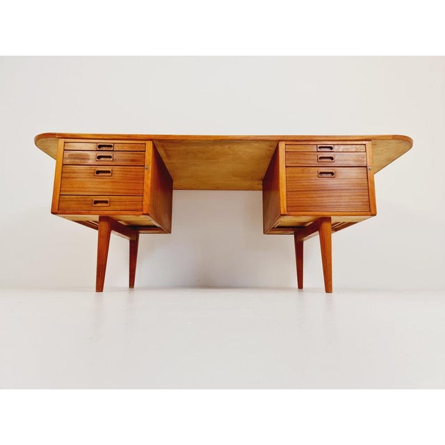 Danish Mahogany Executive Desk by Gunni for Omann Jun, 1950s For Sale - Image 9 of 11