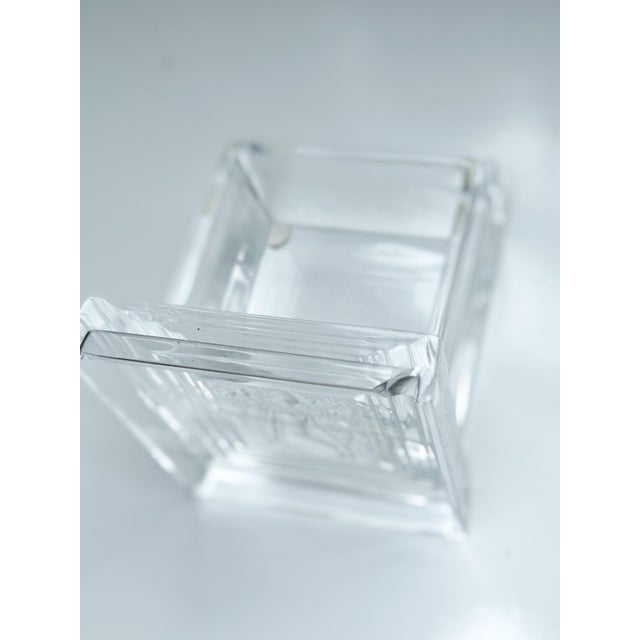 Glass Vintage Lalique ‘Duncan’ Crystal Square Signed Box For Sale - Image 7 of 9