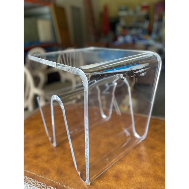 Vintage Lucite End Table With Magazine/ Tablet Holder For Sale - Image 11 of 12