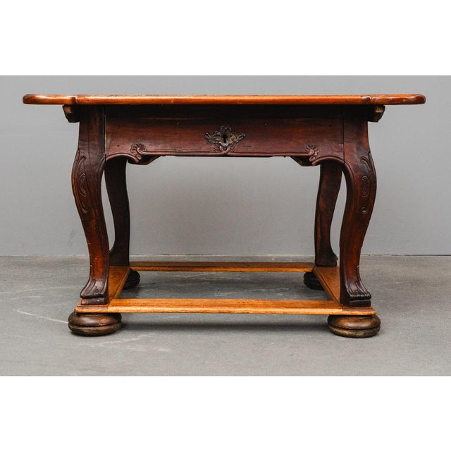 Large Baroque Table in Walnut, 1700s For Sale - Image 17 of 18