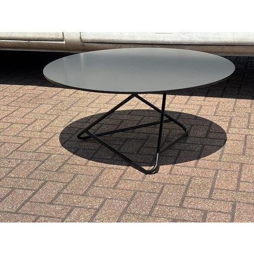 Tribeca Coffee Table in Black For Sale - Image 3 of 7