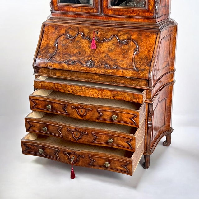 Metal Venetian Mirrored Bookcase in Briar Wood For Sale - Image 7 of 12