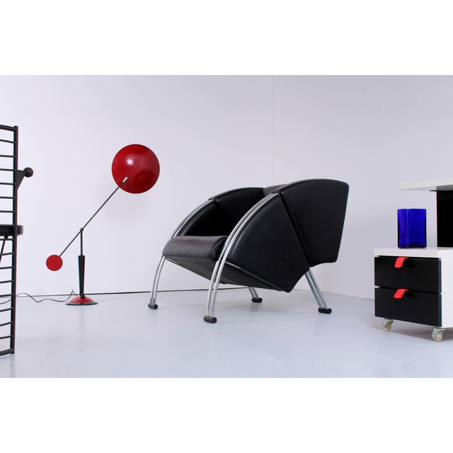 Postmodern Black and Chrome Leather Easy Chair by Young, 1980s For Sale - Image 6 of 18