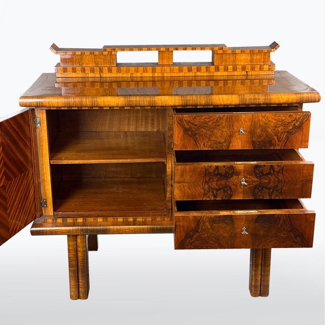 Art Deco Walnut Chest of Drawers, 1930s For Sale - Image 4 of 8