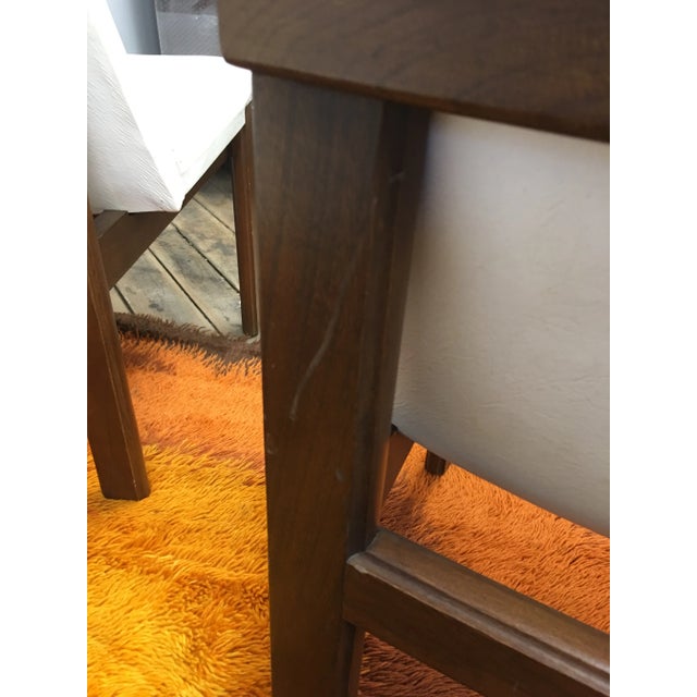 Mid 20th Century Mid Century Modern White Vinyl Dining Chairs Set of 5 For Sale - Image 5 of 12
