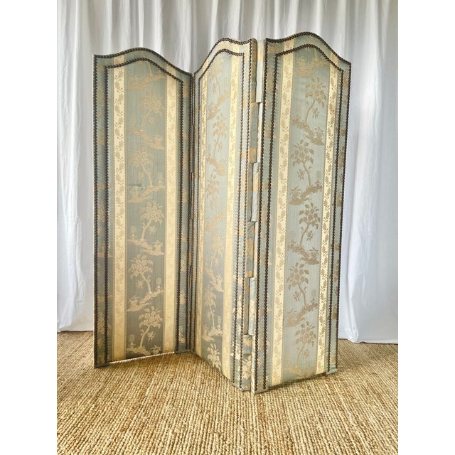 Beige Vintage Screen in Damask Silk, 1920s For Sale - Image 8 of 18