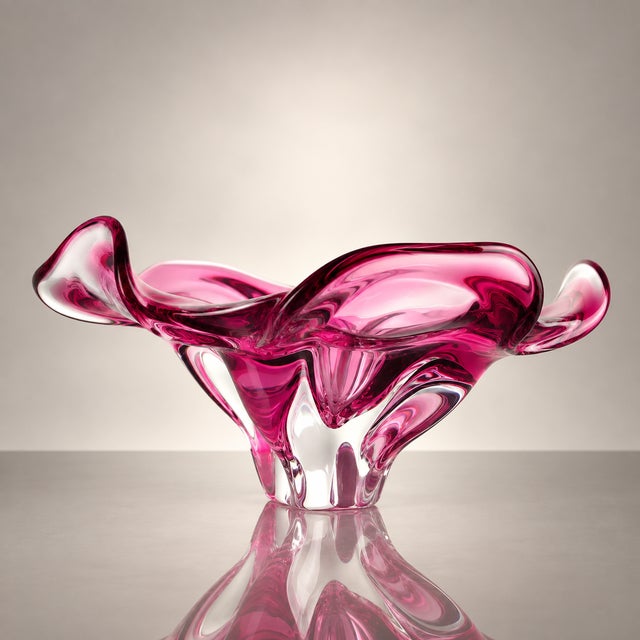 Glass Large Pink Art Glass Bowl by Josef Hospodka for Chřibská, Czechoslovakia, 1960s For Sale - Image 7 of 7
