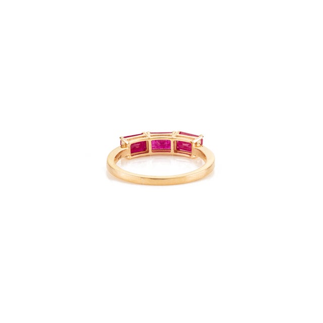 Metal 2.14 Carat Natural Ruby Three-Stone Band Ring for Her in 14k Solid Gold Size 6.5 For Sale - Image 7 of 14