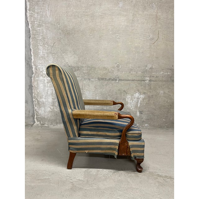 Vintage Open Arm Host/Library Chair For Sale - Image 4 of 12