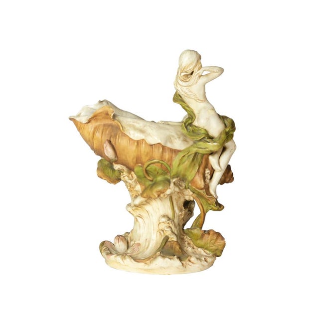 Art Nouveau Porcelain Centerpiece with Nymphs from Royal Dux Bohemia, 1900s For Sale - Image 5 of 14