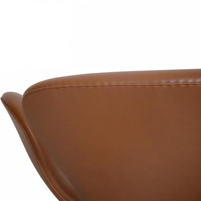Swan Sofa in Cognac Leather by Arne Jacobsen, 2000s For Sale - Image 11 of 15