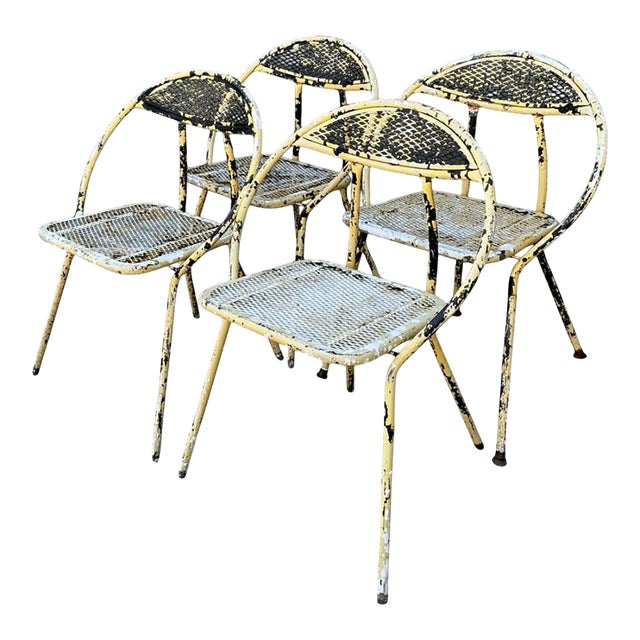 Vintage MCM Hoop Folding Wrought Iron Table and Chairs For Sale