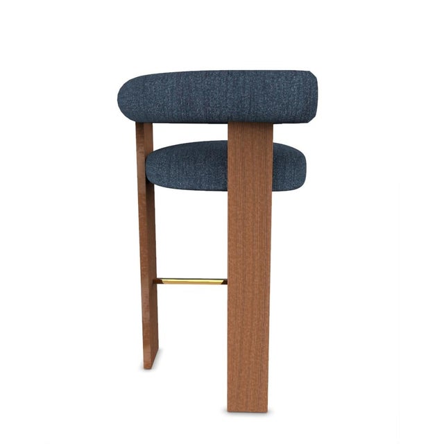 A chair that mixes both modern and classical design approaches. Designed to hug the body, durable and solid chair features...