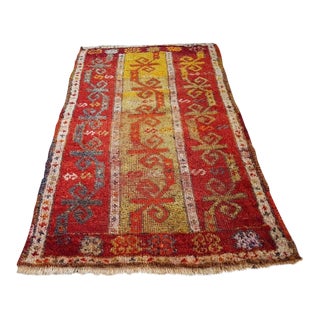 1940s Vintage Turkish Yastik Rug - 1′10″ × 3′1″ For Sale