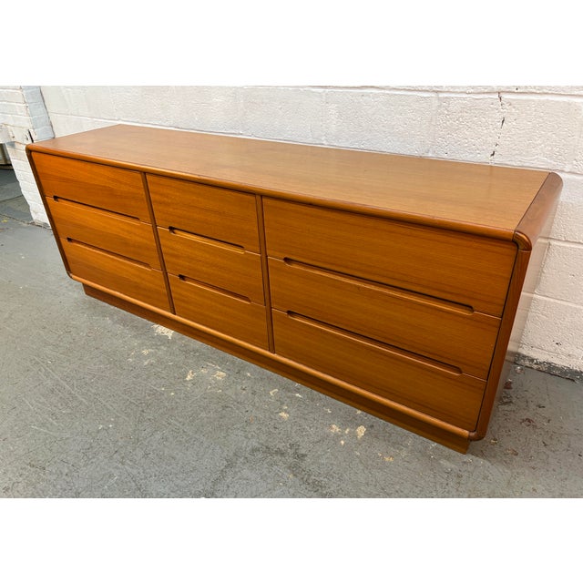 Mid 20th Century Danish Modern Teak Nine-Drawer Lowboy Dresser by Sun Cabinet Co LTD For Sale - Image 4 of 17