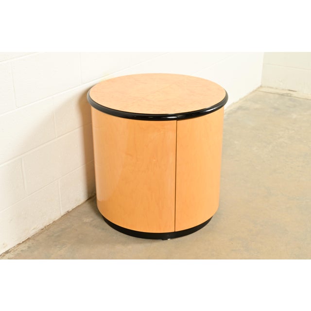 Henredon Milo Baughman Style Birdseye Maple Drum Side Table by Henredon For Sale - Image 4 of 12