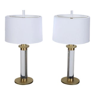 A Pair of 1950s Lucite and Brass Column Table Lamps For Sale