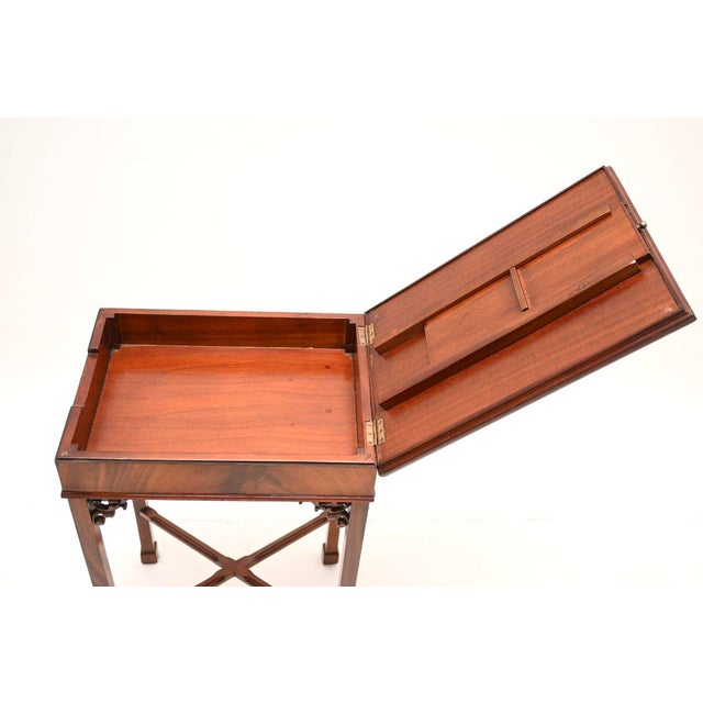 Vintage Chippendale Style Occasional Side Table, 1920 For Sale - Image 6 of 11