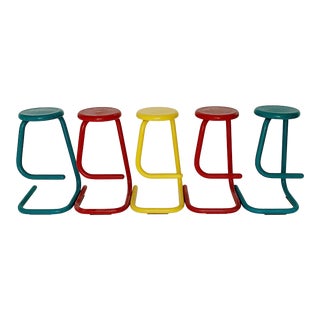 1970s Vintage Kinetics K700 Paperclip Stools - Set of 5 For Sale