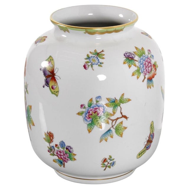 Mid-Century Hand-Glazed Porcelain Vase from Herend, Hungary, 1970s For Sale - Image 9 of 9