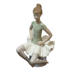 John Huerta for Lladró Laura Ballerina Porcelain Figurine, Signed