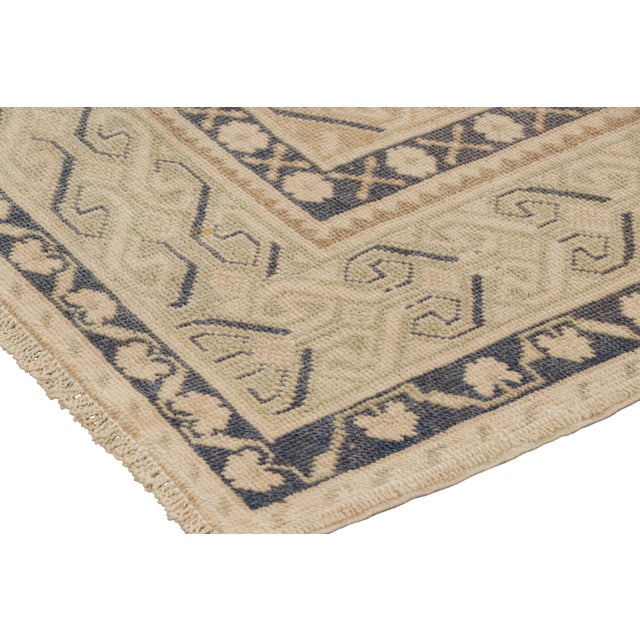 Textile Vintage Turkish Rug in Beige With Medallion & Geometric Pattern From Rug & Kilim For Sale - Image 7 of 8