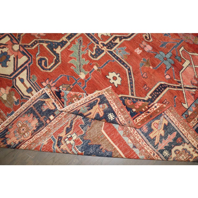 Phenomenal Antique persian Serapi Rug no. j5226 For Sale - Image 11 of 14