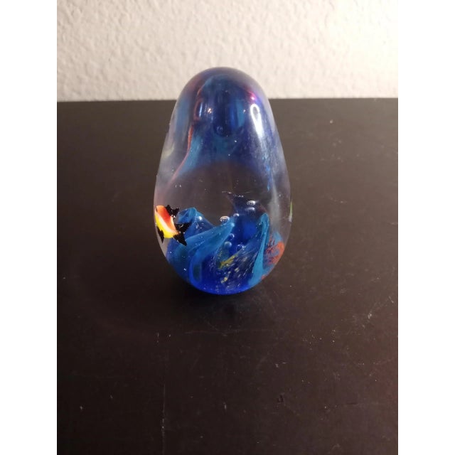 Contemporary 1980s Art Glass Fish Motifs Egg Shaped Paperweigh For Sale - Image 3 of 6
