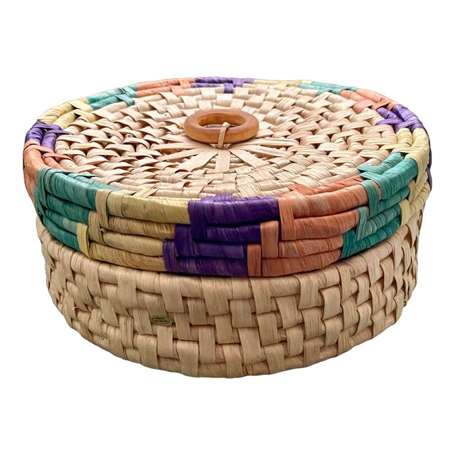 Late 20th Century Vintage Multicolored Round Woven Basket With Wooden Handle For Sale