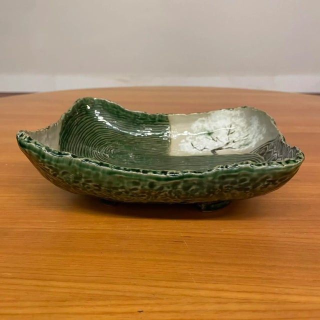 Japanese Oribe Textured Footed Ceramic Bowl With Tree and Tortoise Shell Motif For Sale - Image 4 of 12