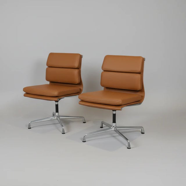 Late 20th Century Late 20th Century Set of 3 Herman Miller Eames Brown Aluminum Group Side Chairs For Sale - Image 5 of 8