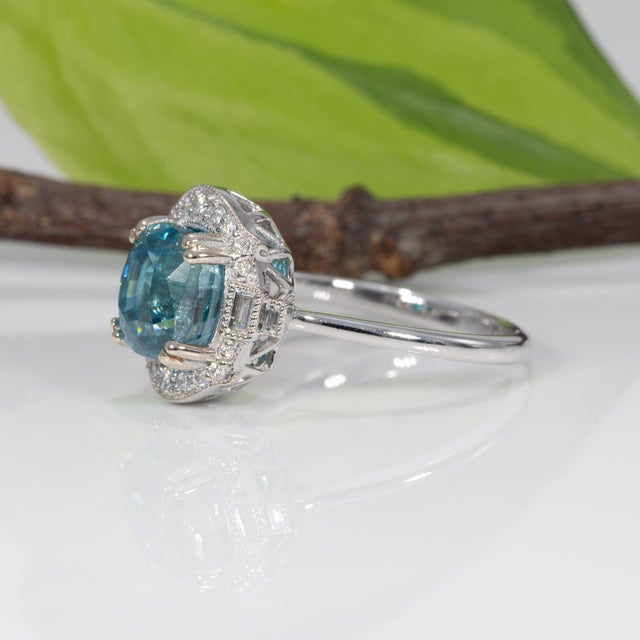 Metal 4.7Ct Cambodian Blue Zircon Ring With Natural Diamond Accents: Solid 14k Gold, Size 6.75 For Sale - Image 7 of 9