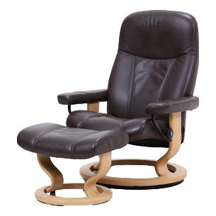 Set of Consul Recliner with Ottoman in Leather from Stressless For Sale