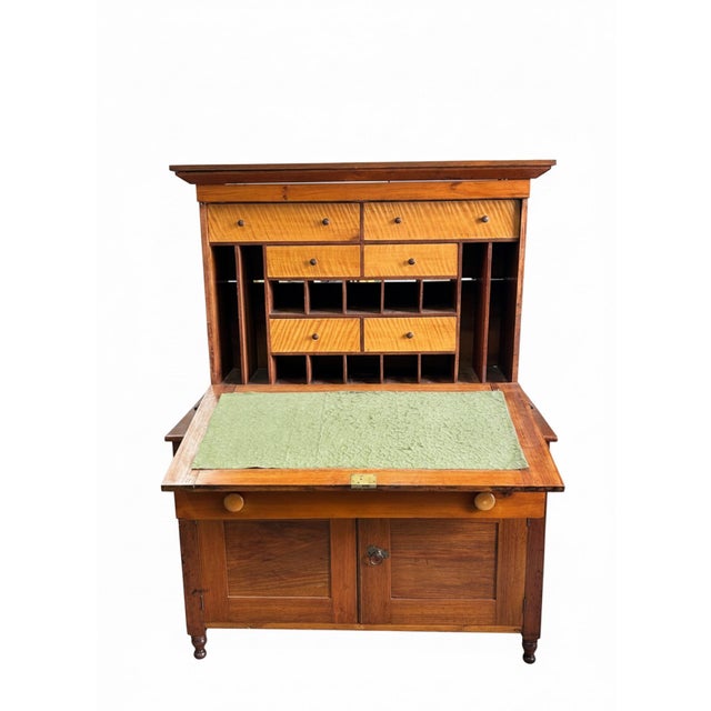 American Early 19th Century American Butler’s Secretary Desk With Tiger Maple Interior For Sale - Image 3 of 8
