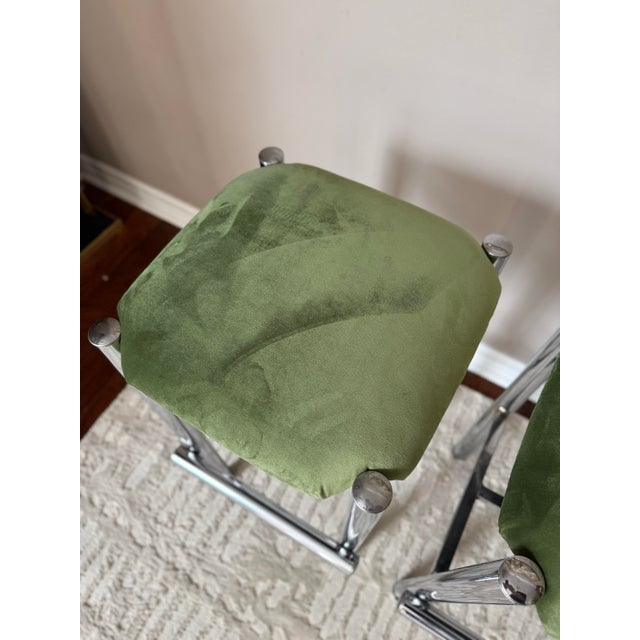 Mid 20th Century Mid 20th Century Modernist Cal-Style Chrome Counter Height Bar Stools With Velvet Green Seats - Set of 3 For Sale - Image 5 of 12
