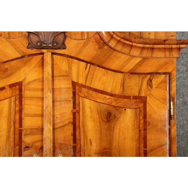 Baroque Secretaire in Walnut with Insertion Work, 18th Century For Sale - Image 11 of 18