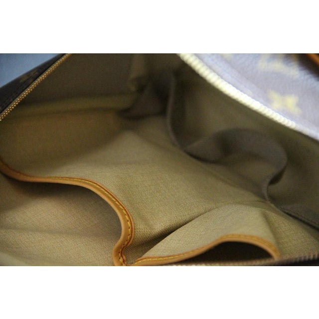 Sac Louis Vuitton Monogram 35 Cm, 2010s For Sale - Image 13 of 18