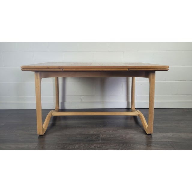 Ercol Refectory Extending Dining Table by Lucian Ercolani for Ercol, 1960s For Sale - Image 4 of 18