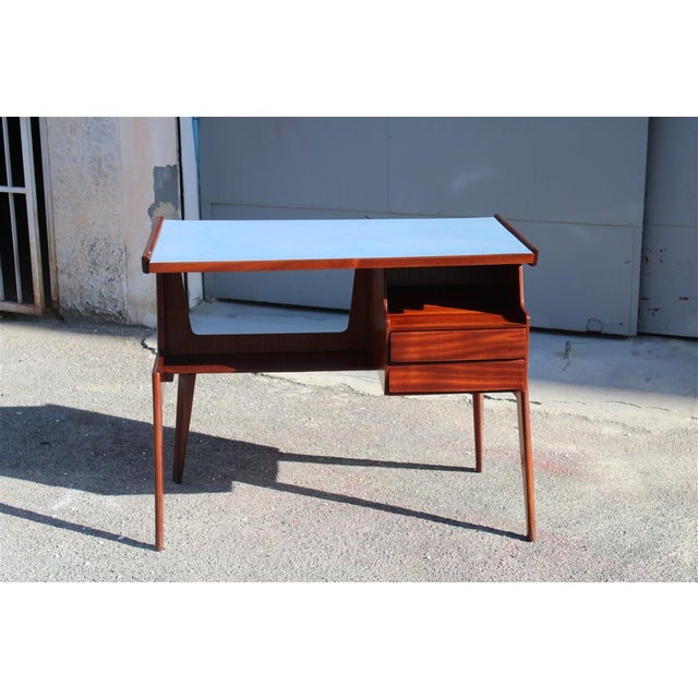 Small Geometric Desk in Mahogany and Blue Laminate by Vittorio Dassi for Dassi, 1950 For Sale - Image 10 of 13