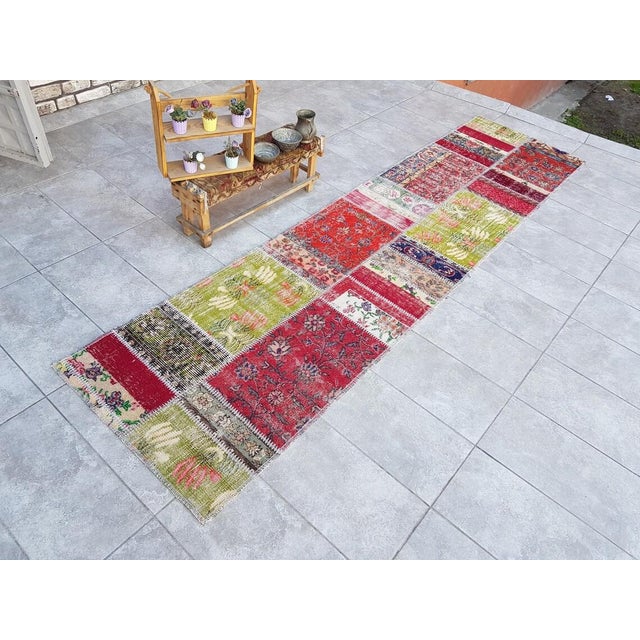 Red Bohemian Mid 20th Century Wool Runner For Sale - Image 8 of 10