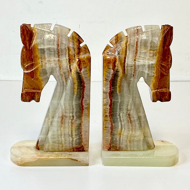 1970s Vintage Southwestern Boho Chic Italian Hand-Chiseled Onyx Marble Horse Bookends - A Pair For Sale - Image 13 of 15