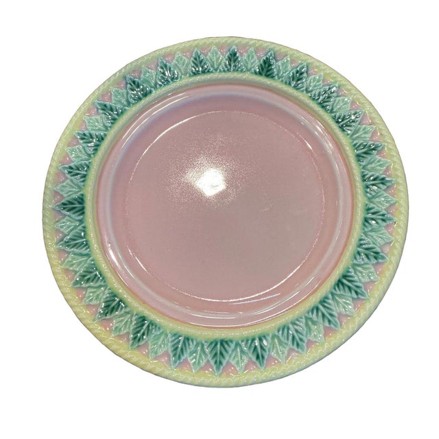19th Century 19th Century George Jones Majolica Cheese Dome For Sale - Image 5 of 6