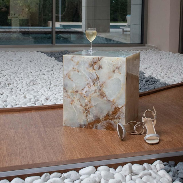 Cream Onyx Cube Table by Forzini For Sale - Image 8 of 13