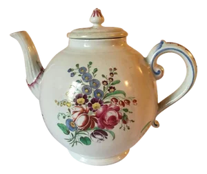 Doccia Porcelain Tea Pot with Floral Decor by Richard Ginori, Italy, Late 18th Century