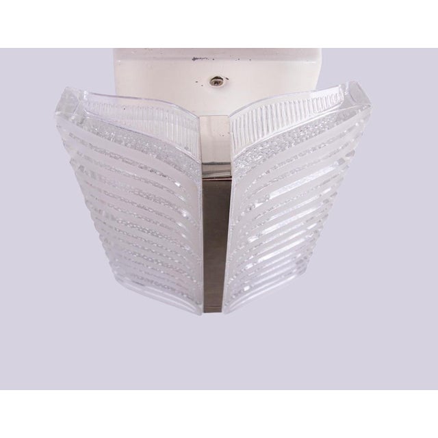 Kalmar Frosted Murano Glass and Chrome Wall Sconces by J. T. Kalmar for Kalmar, Austria, 1960s, Set of 2 For Sale - Image 4 of 8