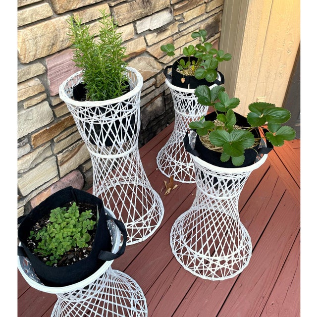 Set of 3 Russell Woodard Spun Fiberglass Outdoor Plant Stand Planters For Sale - Image 9 of 9