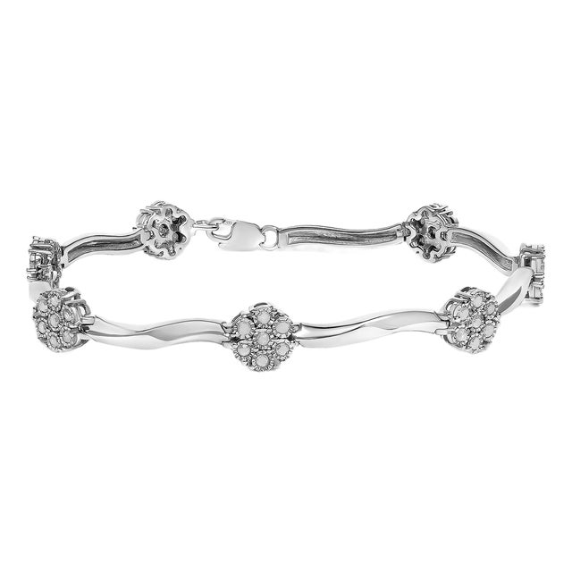.925 Sterling Silver 1.0 cttw Miracle-Set Diamond 7 Stone Floral Cluster Link Bracelet (I-J Color, I3 Clarity) -7" For Sale