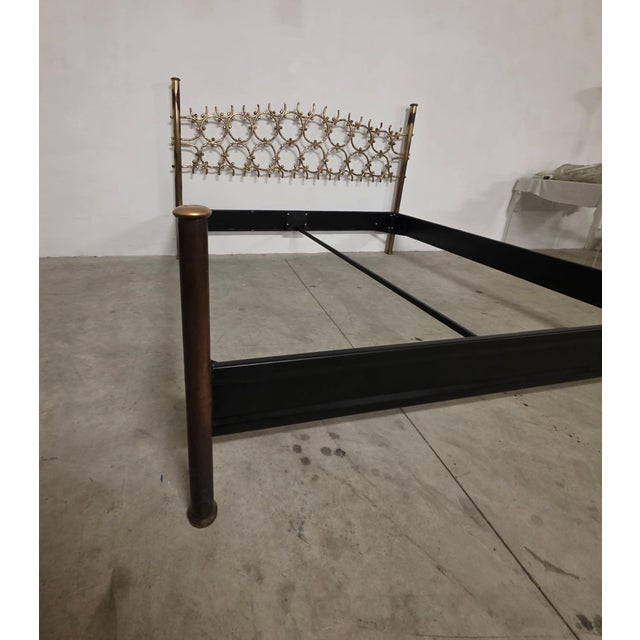 Sculptural Bed by Arnaldo Pomodoro for Osvaldo Borsani, 1960s For Sale - Image 14 of 18